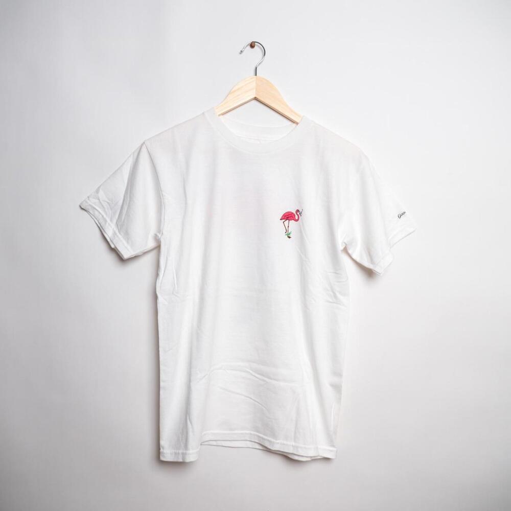 Good Worth Men’s White T Shirt Punk Skater Smoking Flamingo Size Small